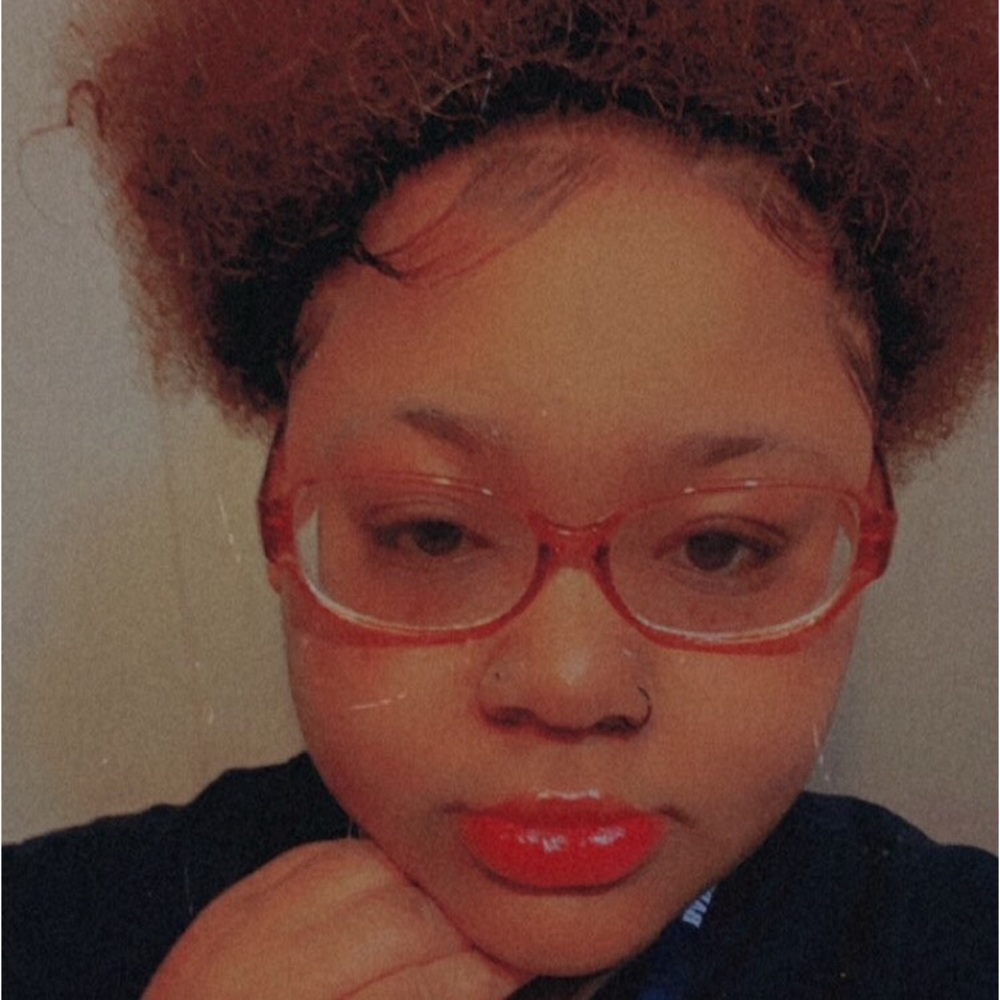 Meet your Posher, Trinitee